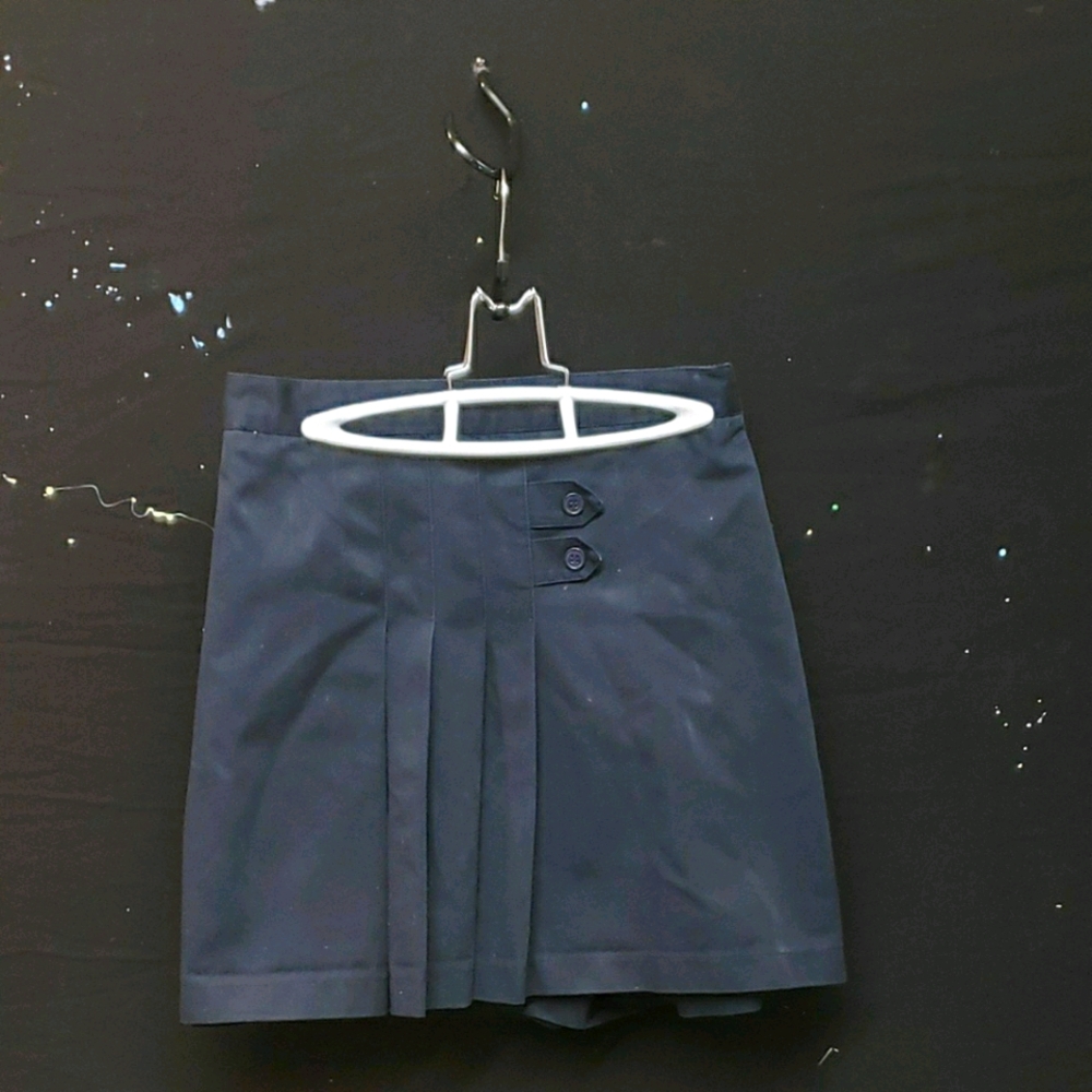 Pleated skirt